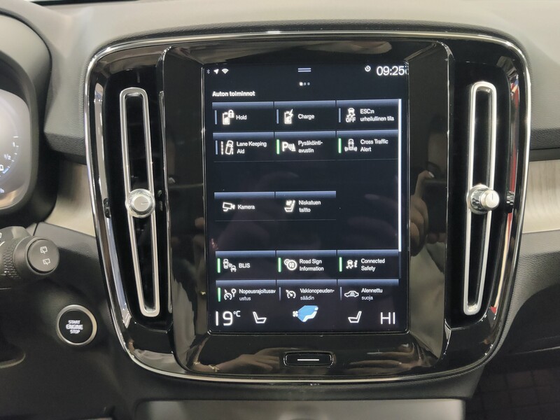 Volvo XC40 vaihtoauto