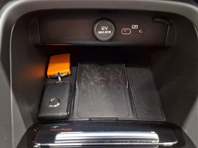 Volvo C40 vaihtoauto