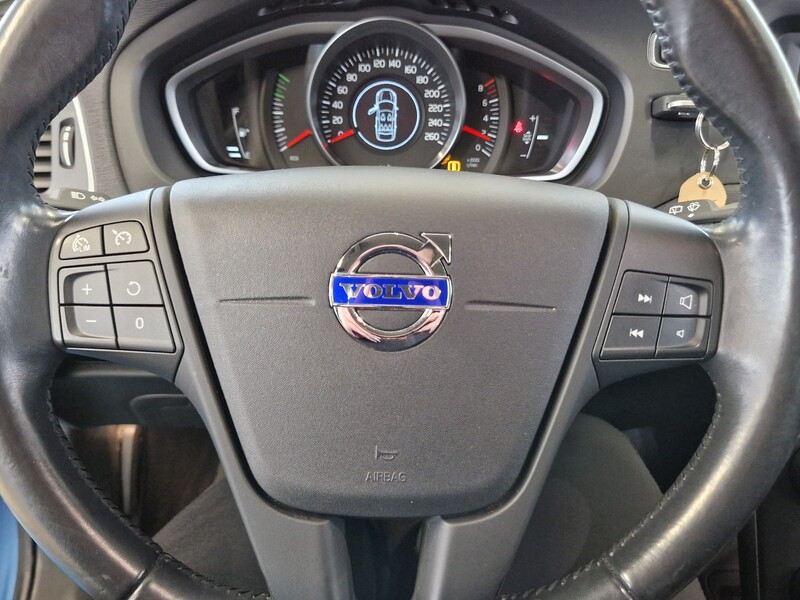 Volvo V40 vaihtoauto