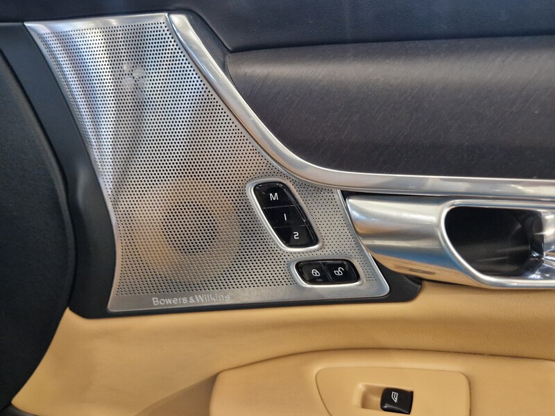 Volvo V90 Cross Country vaihtoauto