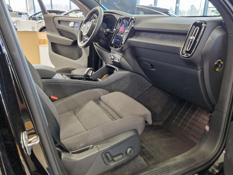 Volvo C40 vaihtoauto