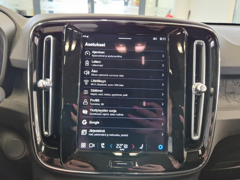 Volvo C40 vaihtoauto