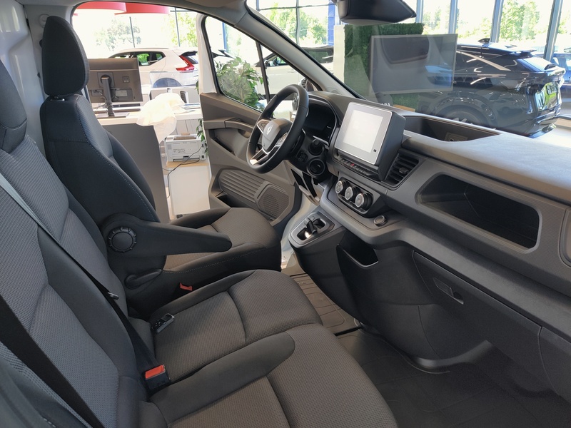 Renault Trafic vaihtoauto