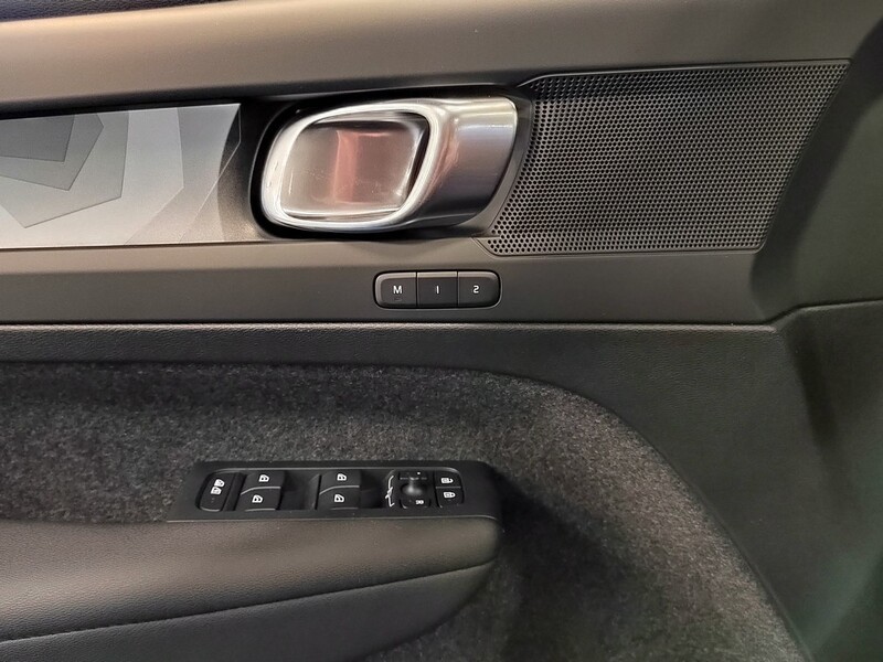 Volvo EC40 vaihtoauto