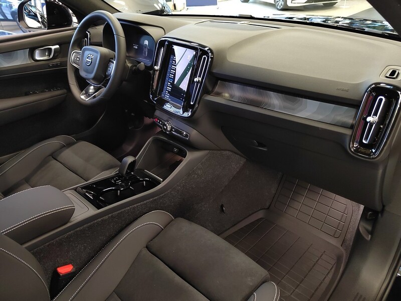 Volvo EC40 vaihtoauto