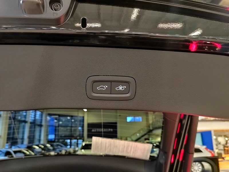 Volvo EC40 vaihtoauto