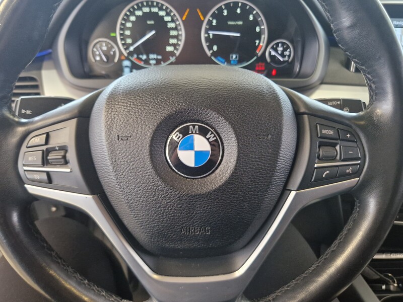 BMW X5 vaihtoauto