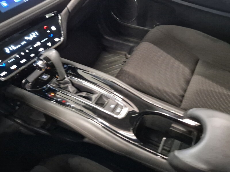 Honda HR-V vaihtoauto