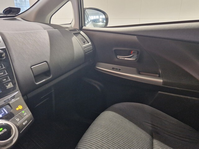 Toyota Prius+ vaihtoauto