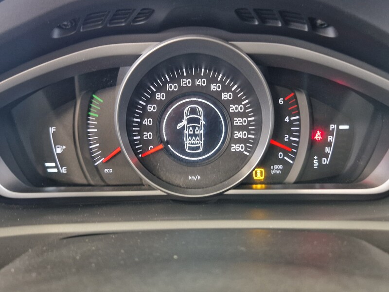 Volvo V40 Cross Country vaihtoauto