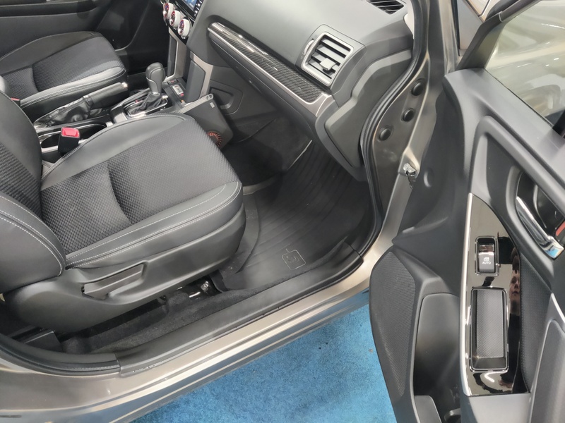 Subaru Forester vaihtoauto