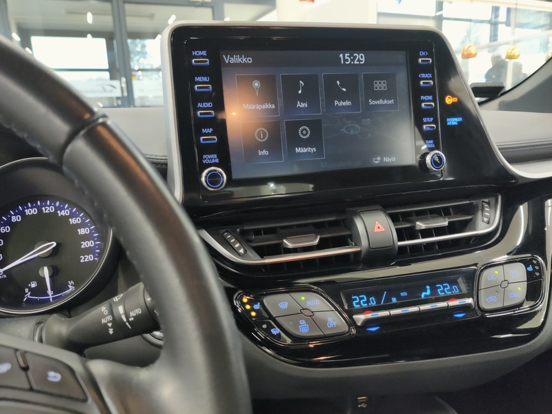 Toyota C-HR vaihtoauto