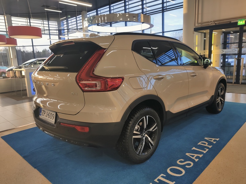 Volvo XC40 vaihtoauto