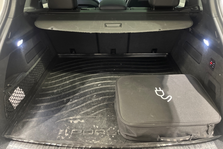 Porsche Cayenne vaihtoauto