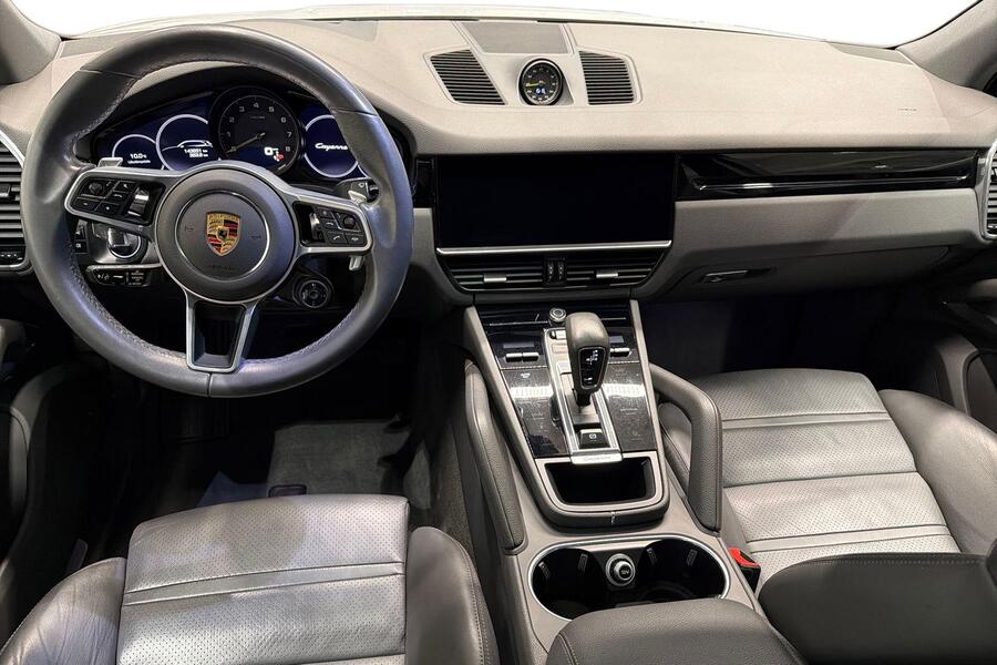 Porsche Cayenne vaihtoauto