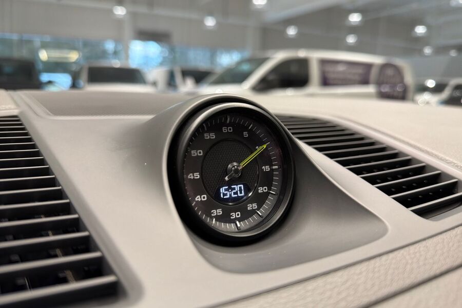 Porsche Cayenne vaihtoauto