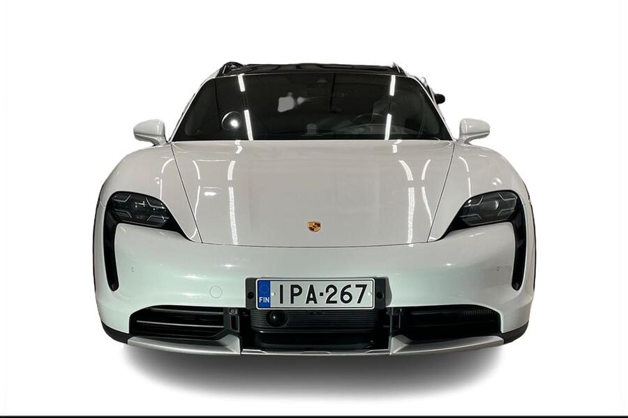 Porsche Taycan vaihtoauto