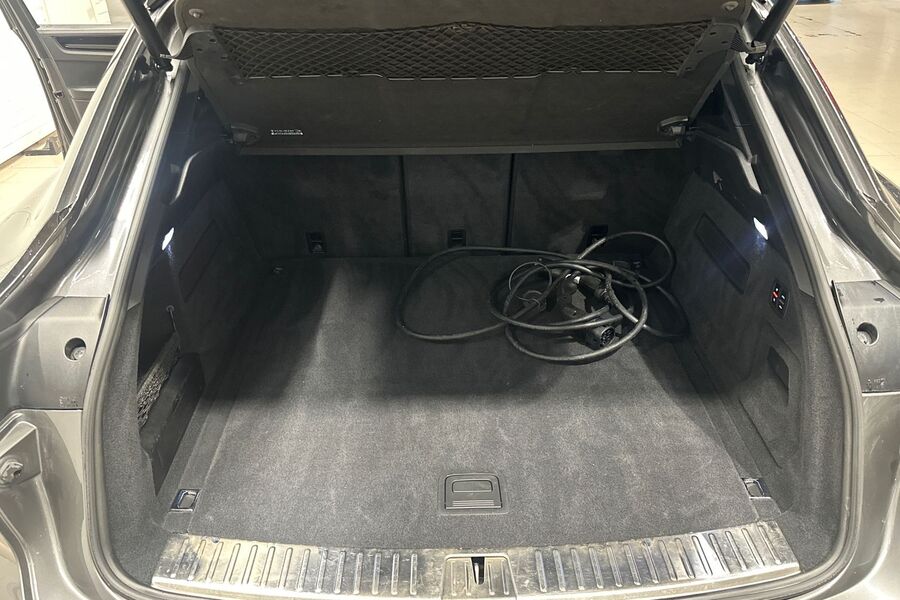 Porsche Cayenne vaihtoauto