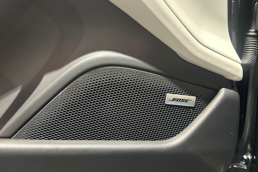 Porsche Taycan vaihtoauto
