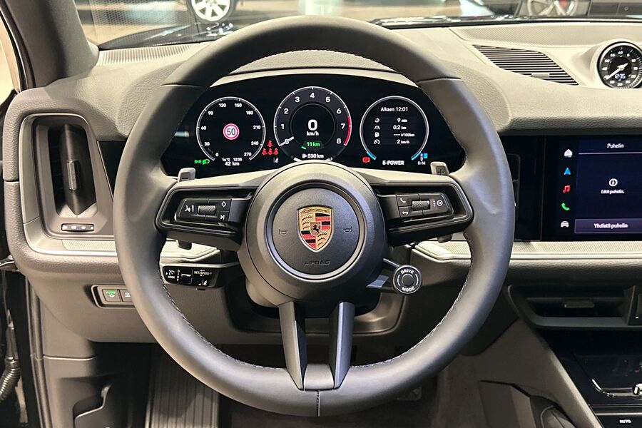 Porsche Cayenne vaihtoauto
