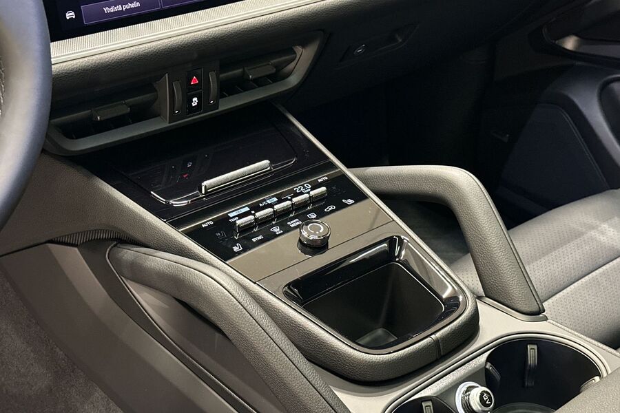 Porsche Cayenne vaihtoauto