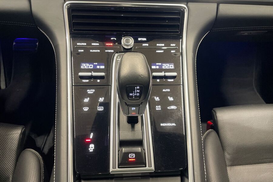 Porsche Panamera vaihtoauto