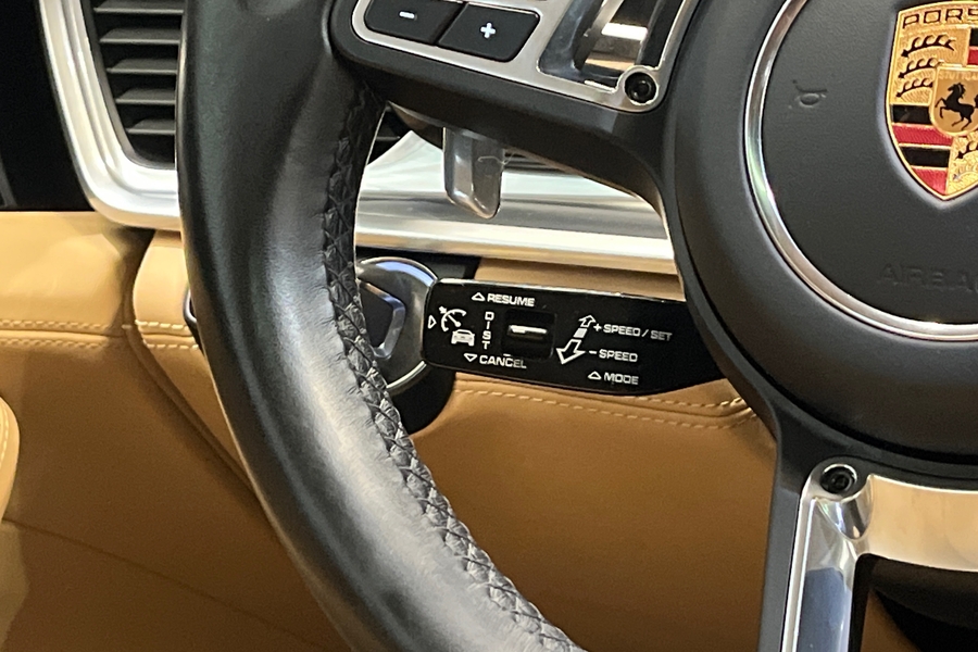 Porsche Panamera vaihtoauto