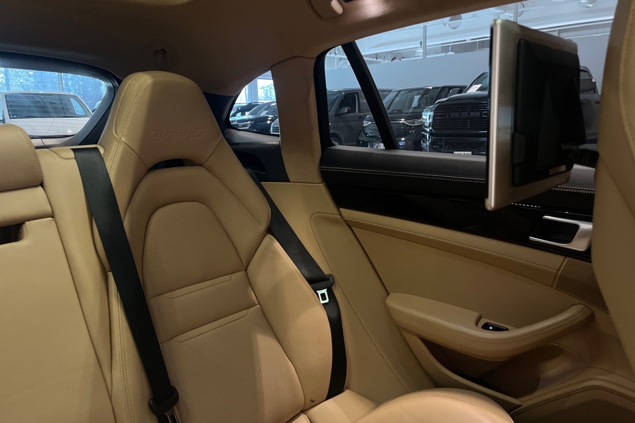 Porsche Panamera vaihtoauto
