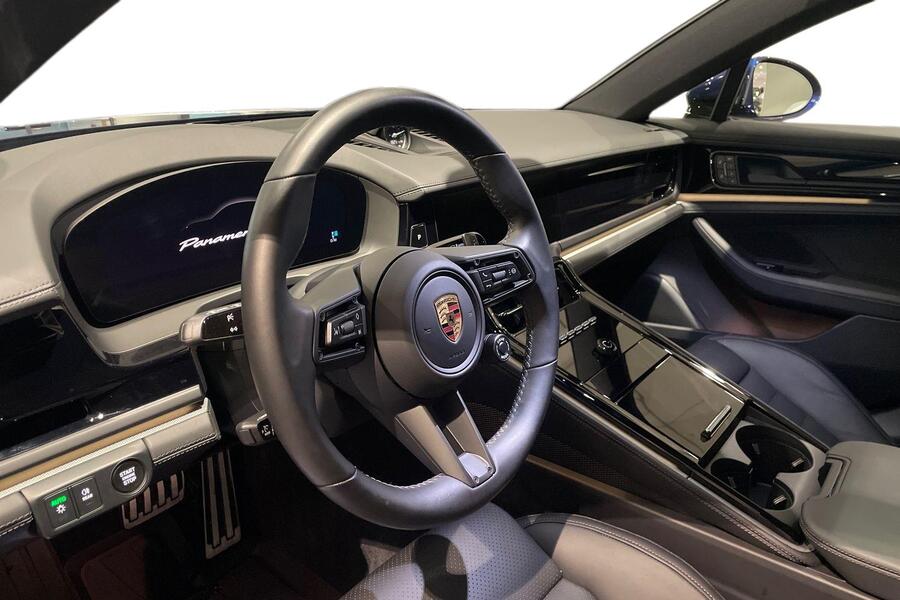 Porsche Panamera vaihtoauto