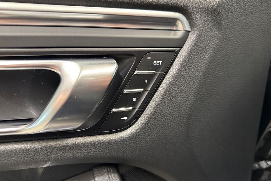 Porsche Macan vaihtoauto