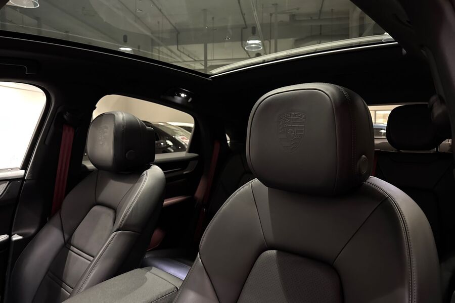 Porsche Cayenne vaihtoauto