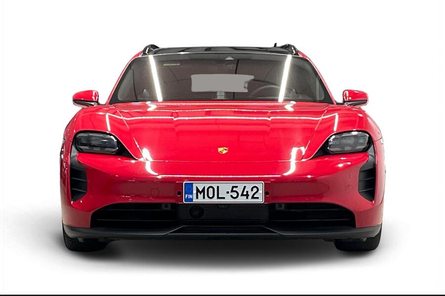 Porsche Taycan vaihtoauto