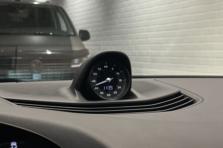 Porsche Taycan vaihtoauto