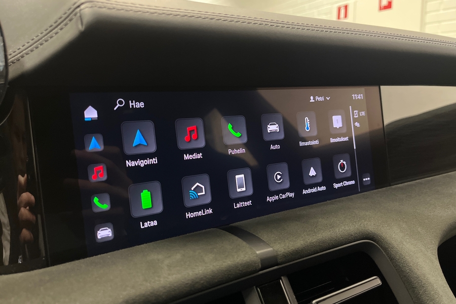 Porsche Taycan vaihtoauto