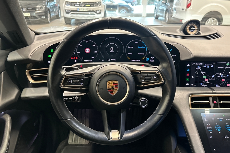 Porsche Taycan vaihtoauto