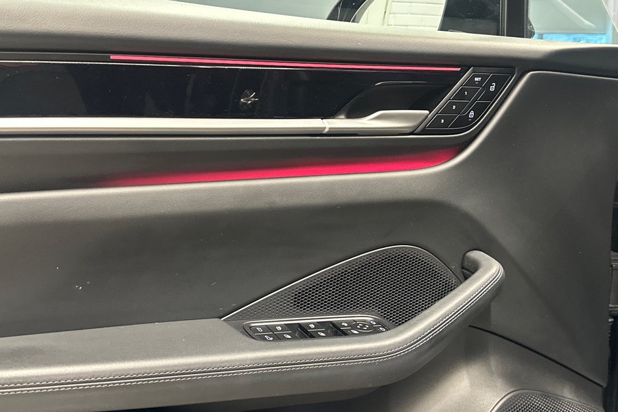 Porsche Macan vaihtoauto