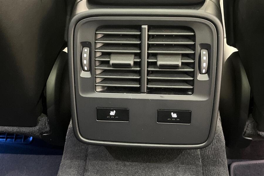 Porsche Taycan vaihtoauto