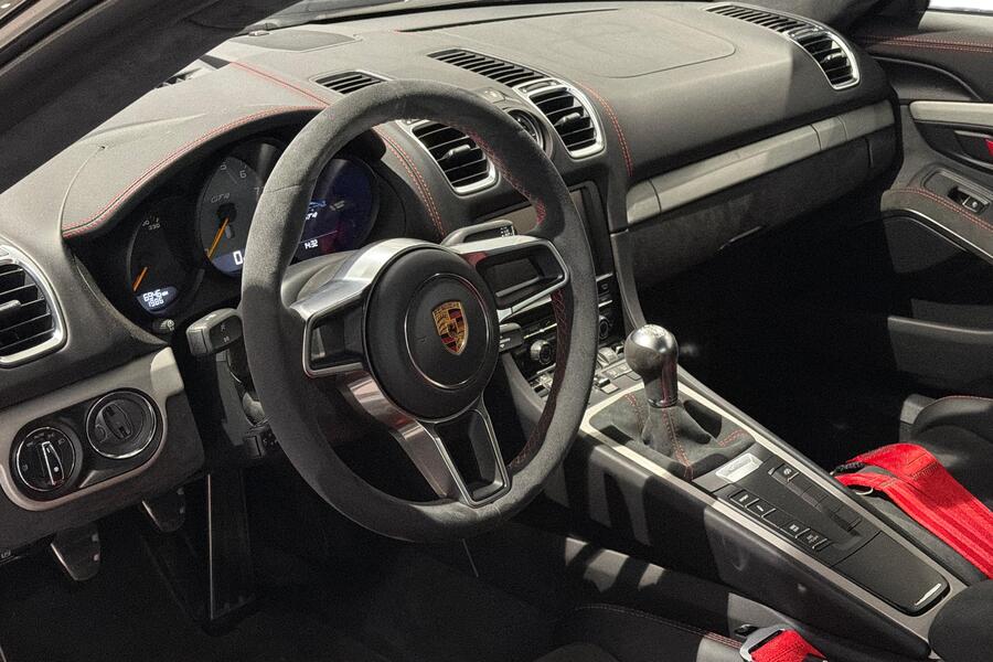 Porsche Cayman vaihtoauto