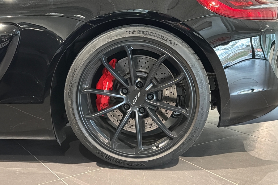 Porsche Cayman vaihtoauto