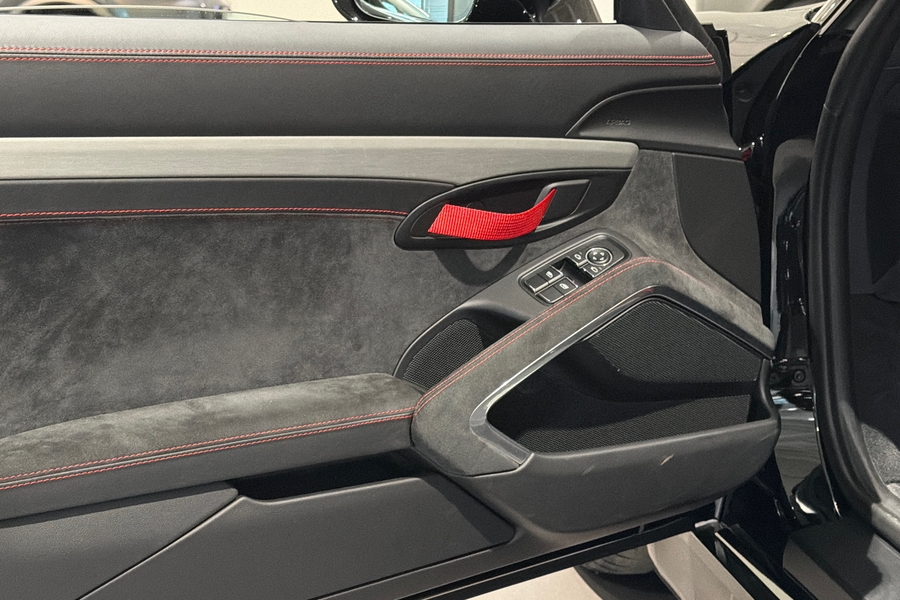 Porsche Cayman vaihtoauto