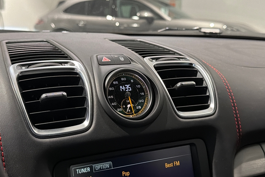 Porsche Cayman vaihtoauto