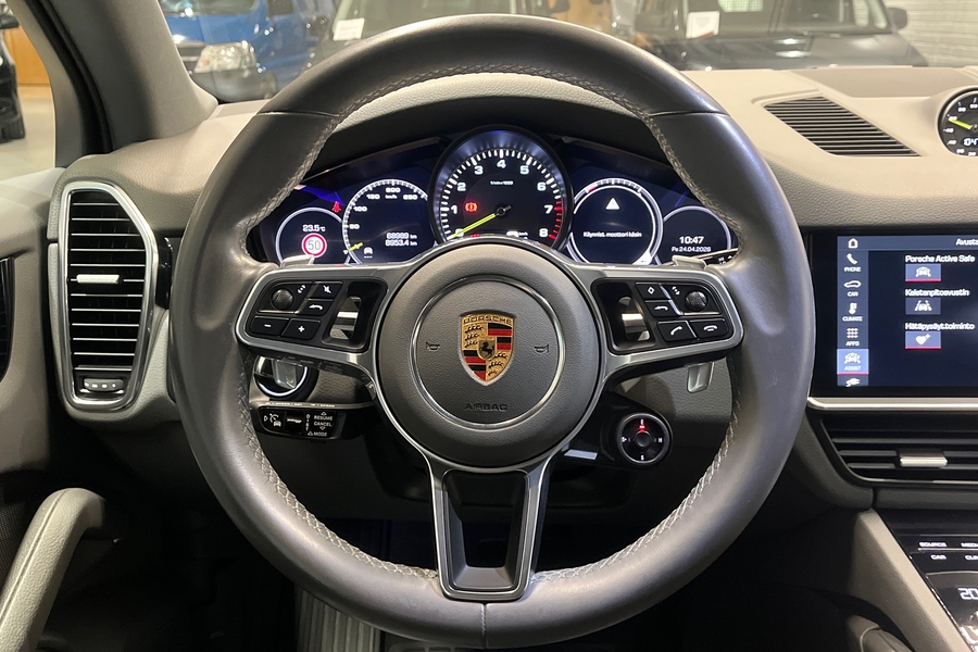 Porsche Cayenne vaihtoauto