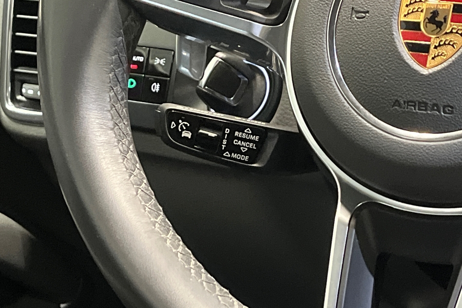 Porsche Cayenne vaihtoauto