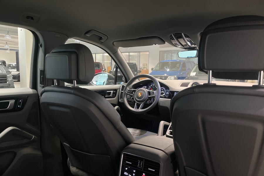 Porsche Cayenne vaihtoauto