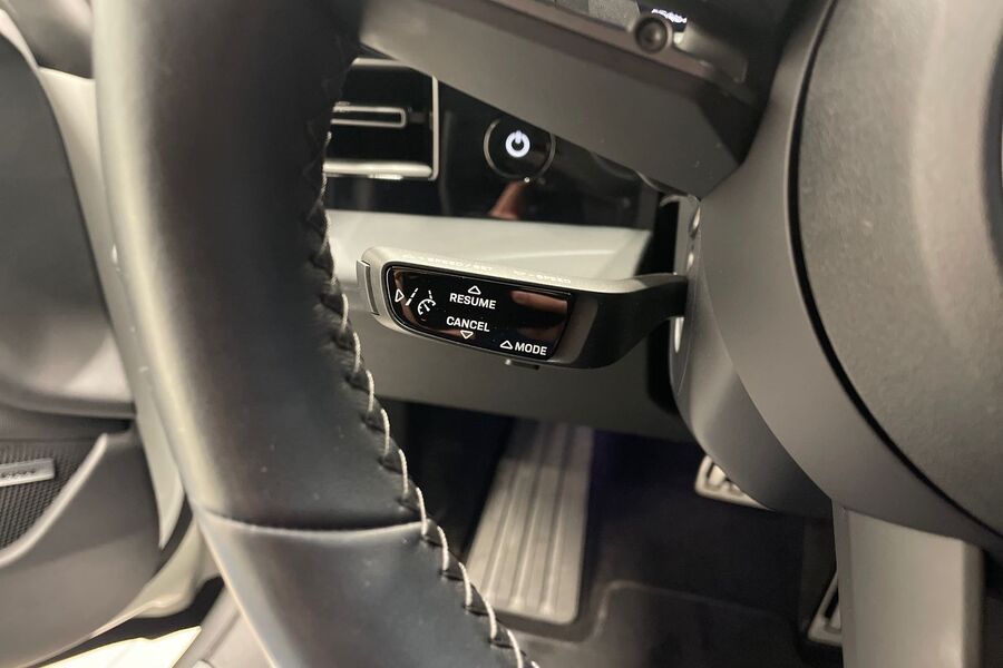 Porsche Taycan vaihtoauto