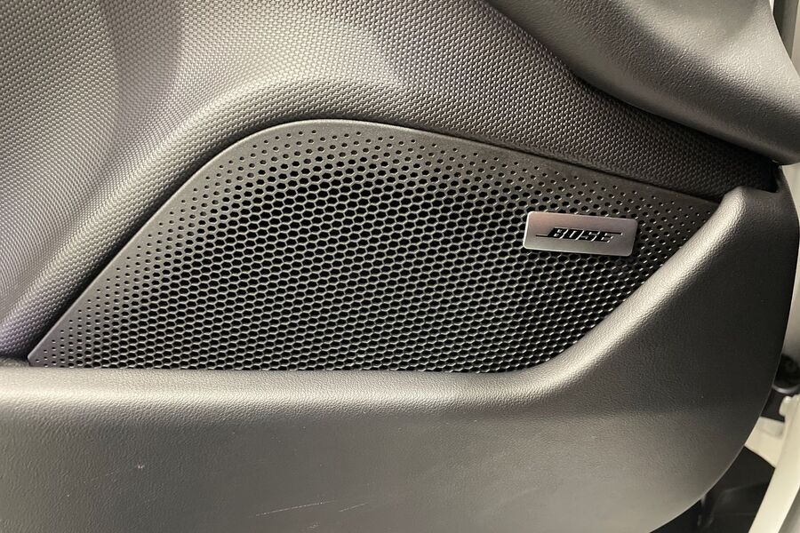 Porsche Taycan vaihtoauto