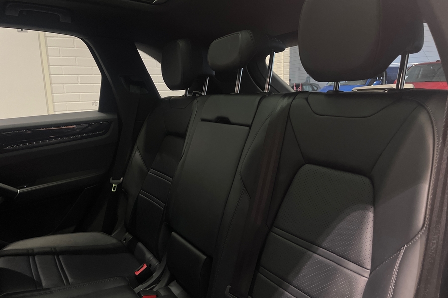 Porsche Cayenne vaihtoauto