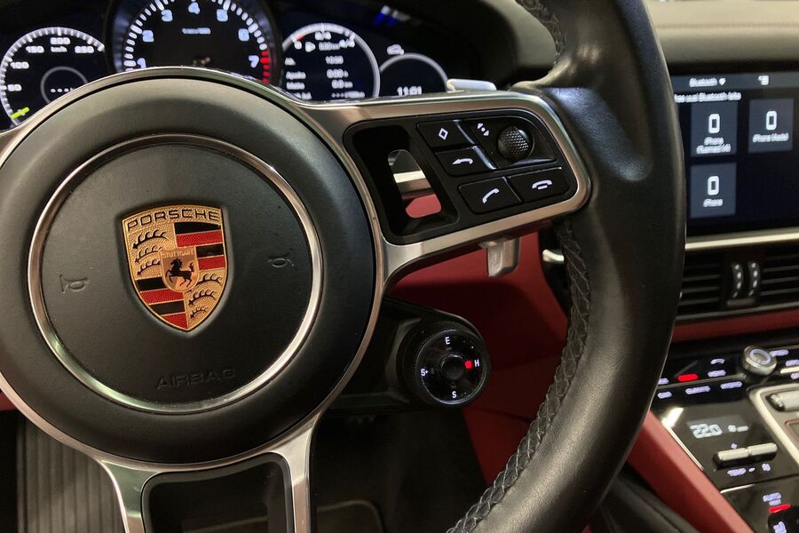 Porsche Cayenne vaihtoauto