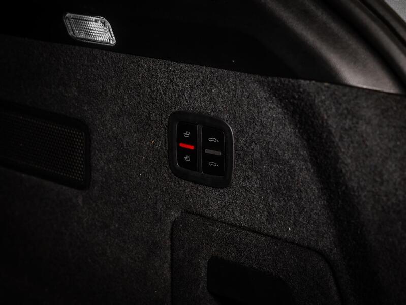 Porsche Cayenne vaihtoauto