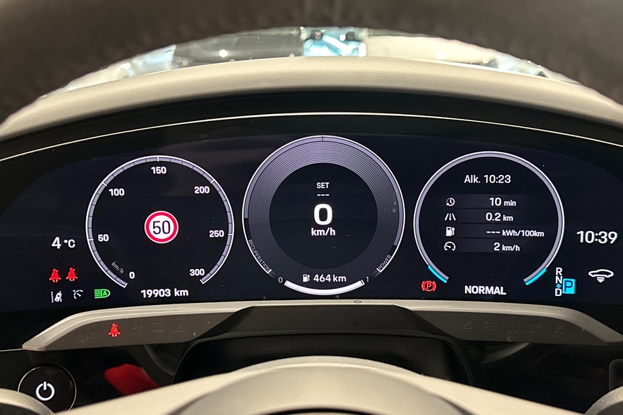 Porsche Taycan vaihtoauto